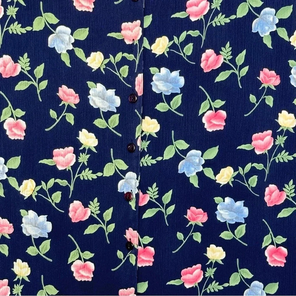 Notations 2X Shirt Top Navy Blue Floral Flower Button Up Short Sleeve V Neck - Picture 2 of 6